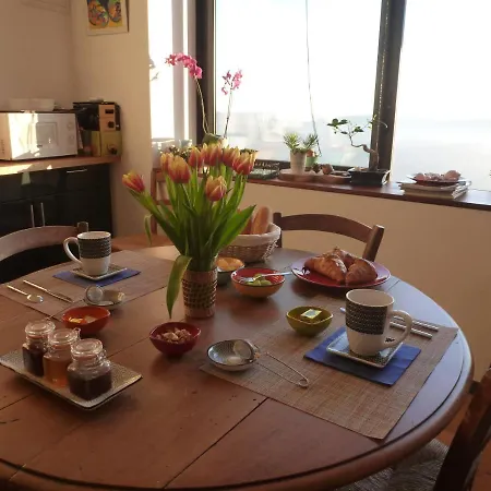 Le Rocher De 3* Sampzon