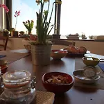 Bed & Breakfast Le Rocher De 3*