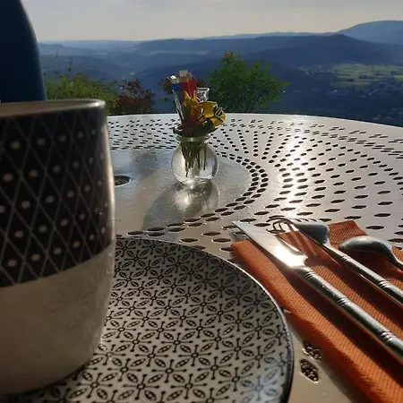 Le Rocher De Couette-café Sampzon