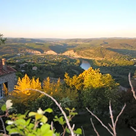 Le Rocher De